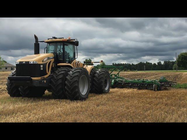 Cat Challenger MT975E /// Land Plowing #tractor #viral #cat #agricultural #grow #youtube #famers