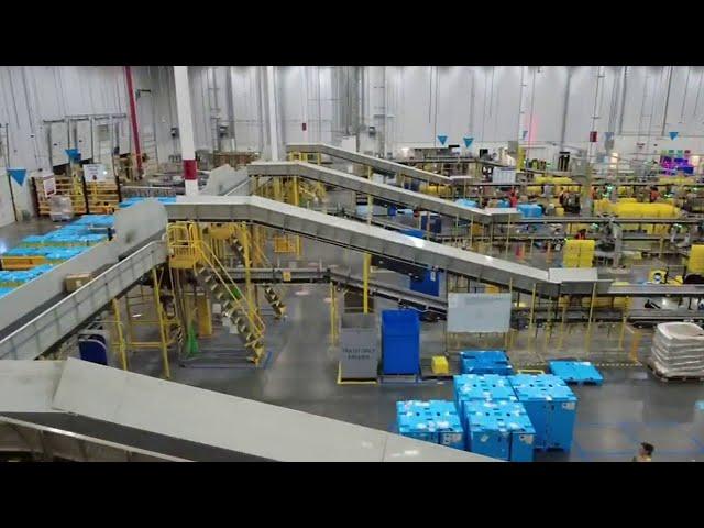 Behind the Scenes: A day in the life of your Amazon packages at Northside’s JAX7