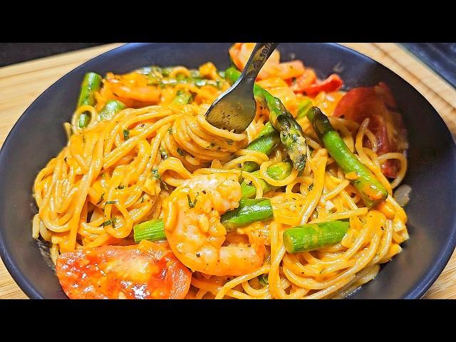 Prawn & Asparagus Pasta | One Pan Recipe | Lazy People Approved