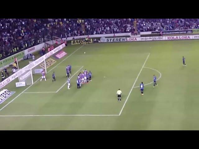 Último gol de Ronaldinho con Gallos Blancos. Qro.