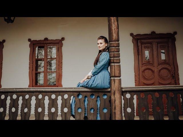 Mihaela Tabură  și Orchestra  Lăutarii - VIAȚĂ, VIAȚĂ Official Video 2021