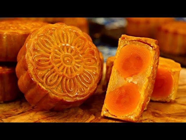 The CLASSIC Mooncake Recipe (双黄白莲蓉月饼)