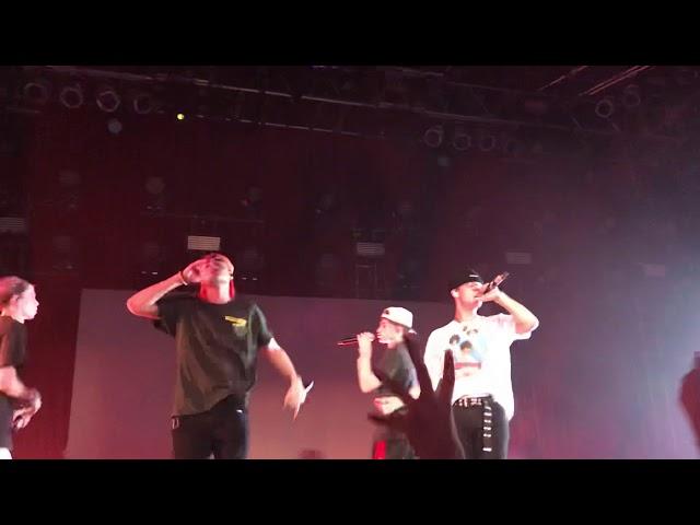 SUMMER ON YOU- PRETTYMUCH | FUNKTION TOUR 2018 | CHICAGO ( lucky fans get taken on stage)