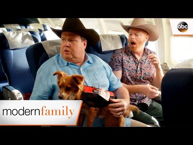 Mitch and Cam are Lost at the Airport - Modern Family 8x18