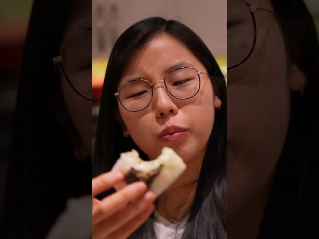 Making crispy & creamy Rice Paper Sushi Rolls 