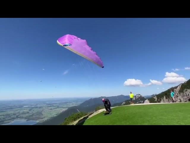 Gleitschirmfliegen am Tegelberg @unserschönesAllgäu @Tegelberg @Paragliding @Punktlandung