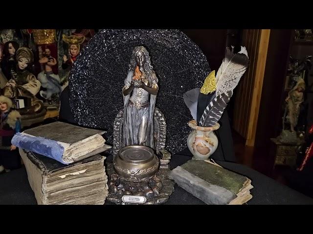 ВЕДЬМЫ КЛЮЧНИЦЫ ... ТРИНАДЦАТЬ КЛЮЧЕЙ МАГИИ...ИНГА ХОСРОЕВА.... ВЕДЬМИНА ИЗБА