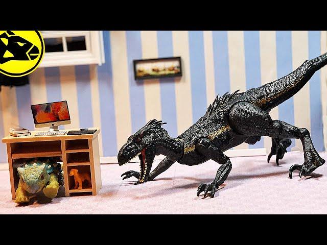 Indoraptor lurking in Bumpy's House | Jurassic World