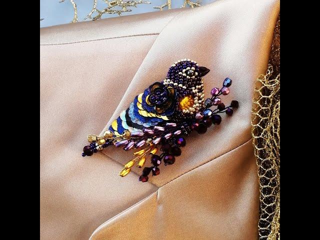 Фиолетовая брошь птичка из бисера. Royal Purple Amethyst Fashion Pin & Brooch