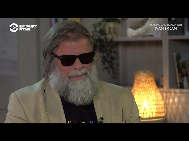 'What is happening in Ukraine is a disgrace.' Russian rock legend Boris Grebenshchikov. English dub