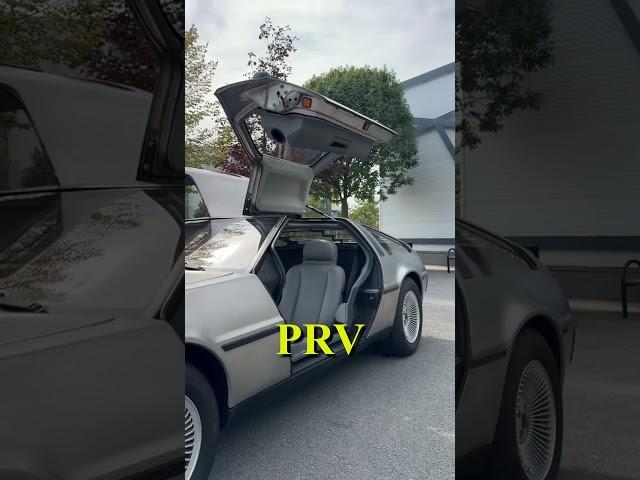 This car came straight from a 70´s sci fi movie