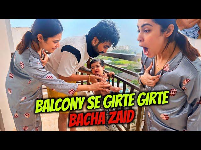 Balcony se girte girte bacha zaid