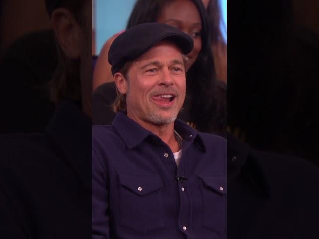 Brad Pitt Distracts Ellen While Sitting in the Audience