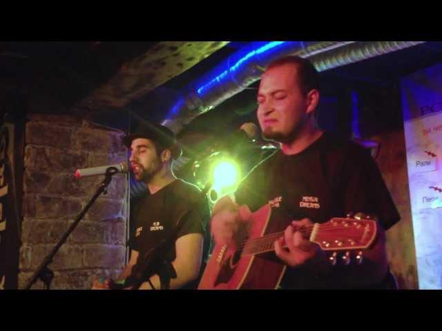 Invisible Dreams - Fallin In Pieces (Unplugged)