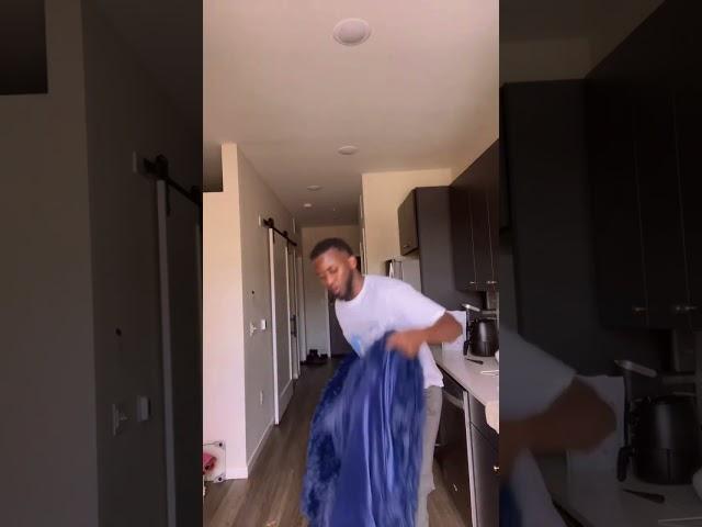 #fluffyduvet #somaliamerican