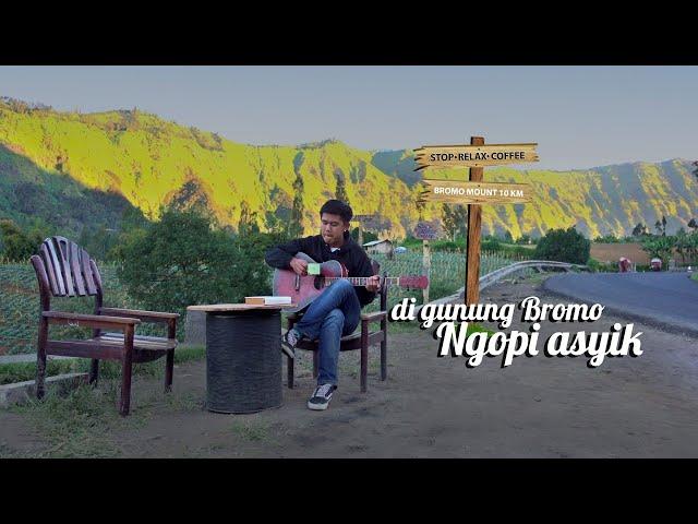 Ngopi super asyik di lereng gunung Bromo