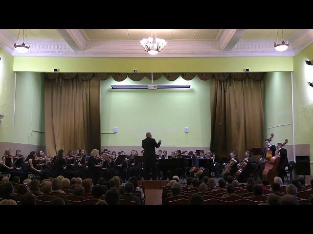 Концерт Новомосковского симфонического оркестра «Весну встречали музыкой»