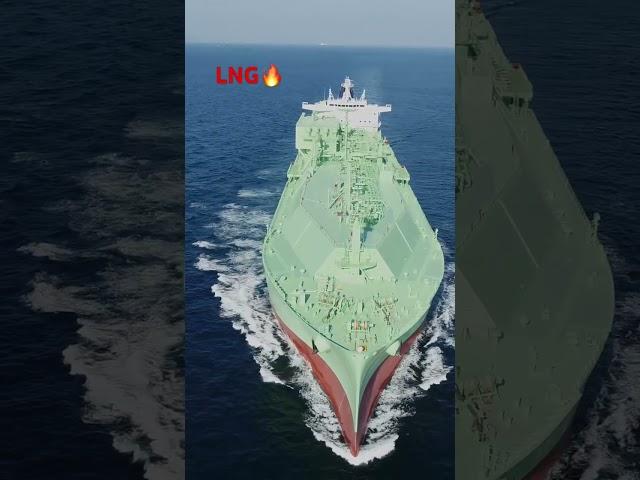 Gaint LNG SHIP  Sailing Toward USA #lngship #sailorlife #ship #travel #engineroom #mariners #navy