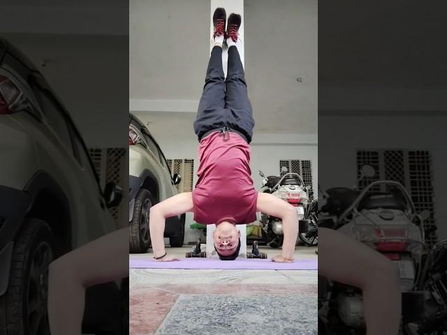 Pushing earth | Handstand GUIDE #calisthenics #shorts #pushup #beast #yocalic