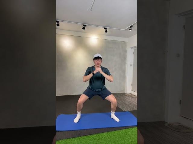訓練深蹲前暖身動作！快速活化下肢肌群，可以大幅較低膝蓋不舒服感 #運動 #健身 #暖身