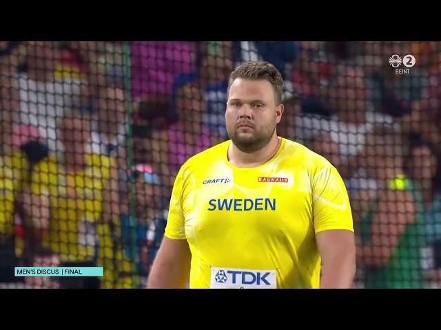 Daniel Ståhl - Winning Throw - WC 23 - Icelandic Commentator