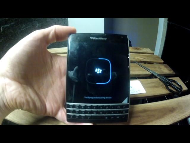 Blackberry Passport Expanding Memory