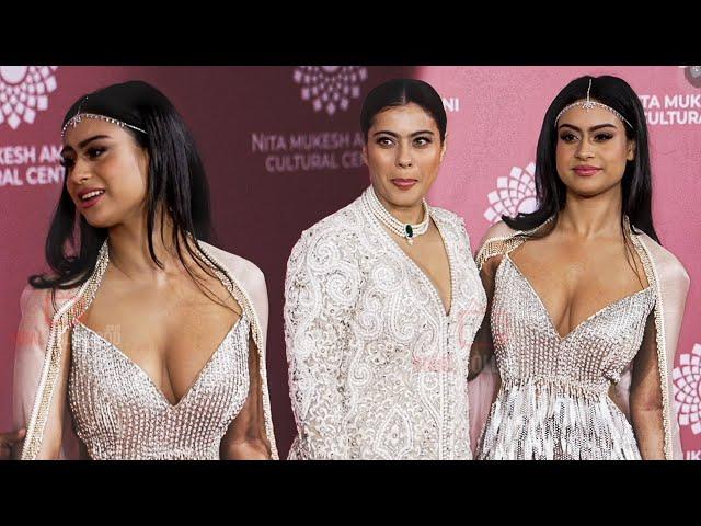 Ajay Devgn's wife Kajol with Daughter Nysa Devgn looking Stunning arrives at Ambani's NMACC Launch