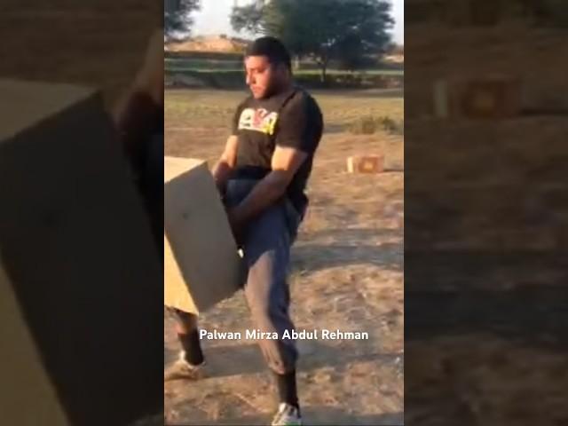 Home ground practice #villagelife #punjabi #stonelifting #Farhanbadar #sidhumoosewala