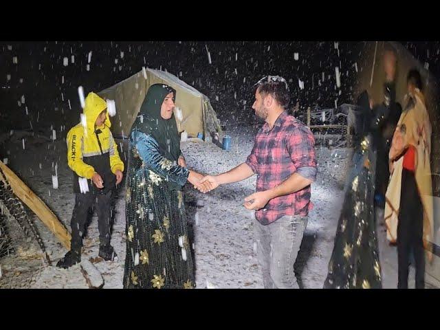 Hojjat's conflict with Soraya and Hojjat throwing Nemat out of the tent in the snow #deoora