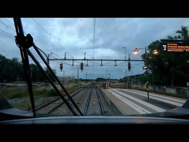 Stockholm's commuter train from Uppsala to Stockholm City. Pendeltåg linje 40