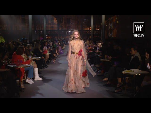 VALENTINO | RENDEZ-VOUS | ВЕСНА-ЛЕТО 2022 | НЕДЕЛЯ МОДЫ В ПАРИЖЕ