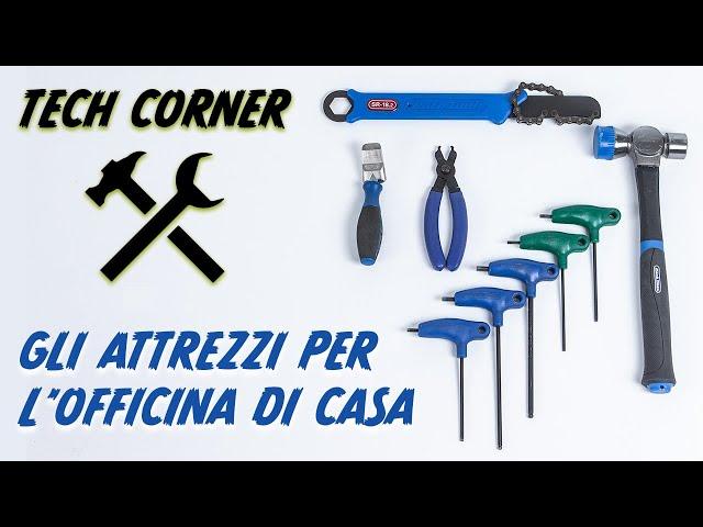 Gli attrezzi indispensabili per l'officina di casa