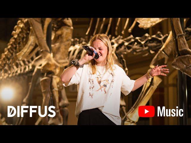 Paula Hartmann - Nie verliebt (Live at Museum für Naturkunde Berlin)  | DIFFUS