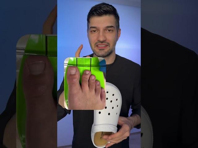 А вы любите резиновую обувь ?