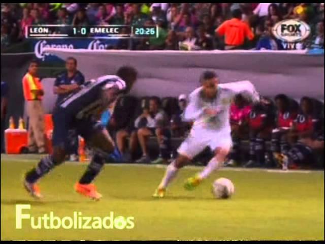 Gol de Matías Britos (1-0). León - Emelec. Copa Libertadores 2014