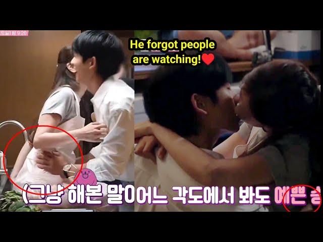 Spotted!  Jung Hae In keeps on holding Jung So Min's waist l he forgets people are watching