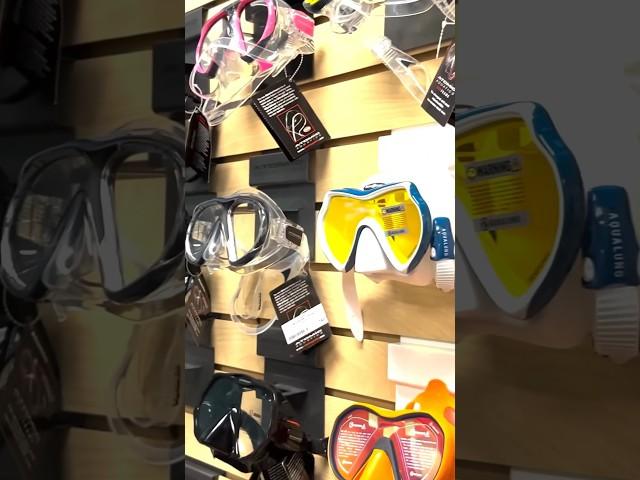 Shopping for Scuba Gear as a Beginner