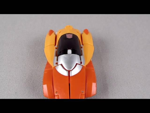 Wheelie - TFormers Titans Return Legends Class Figure Review