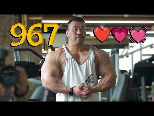 "967" 3대 800kg IFBB 프로 오픈 보디빌더 김영범 이야기