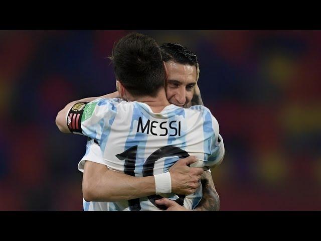 The first hug of Messi and Di María after winning the World Cup "We're champions of the world."