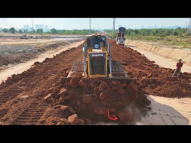 Incredible ROAD Builder! Power Machinery, Dump Trucks and Dozer build the new road for community.