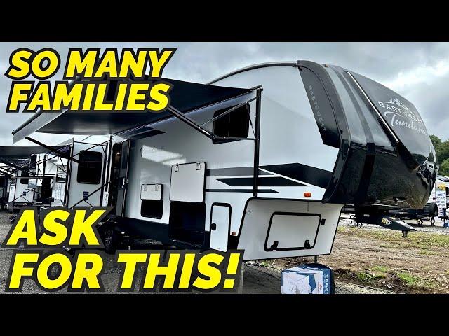 Finally, a mid-bunk fifth wheel with an OUTDOOR kitchen! 2024 East to West Tandera 386MB-OK