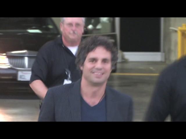 Mark Ruffalo Signing for Fans Outside SDCC 2010