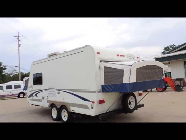 Nice Clean 22' 2004 R-Vision Trail-Lite Hybrid Zoomersrvindiana