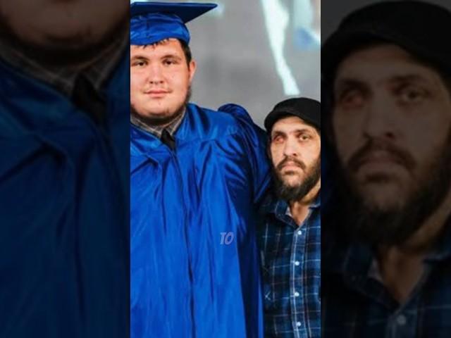 School Allows Student to Graduate 2 Years Early as a Wish for his Dying Father 🫶 #shorts #youtuber