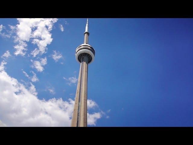 CN Tower Toronto, Canada - a visit to the top