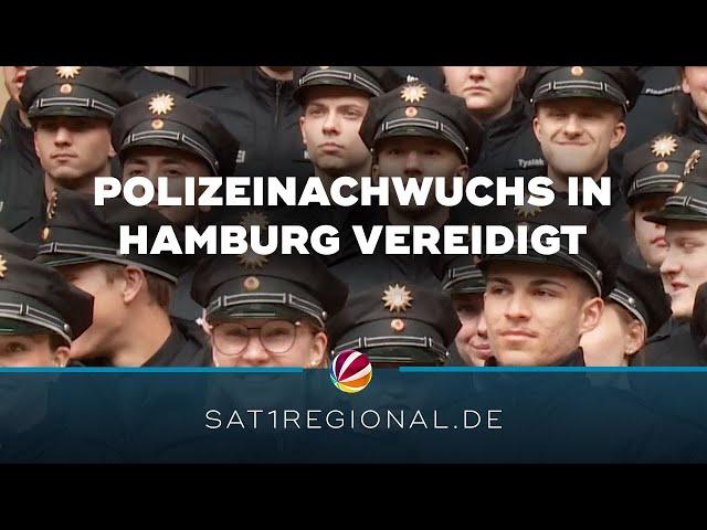 Polizei: Fast 100 Nachwuchskräfte in Hamburg vereidigt