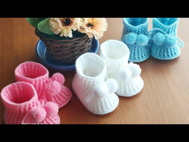 Sapatinho de crochê para bebê meninos e meninas. Crochet shoes for baby girl and boy