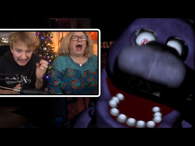 Tommy's MUM Plays Fight Nights At Freddy's & Almost Dies...