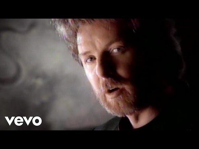 Brooks & Dunn - That Ain't No Way To Go (Official Video)